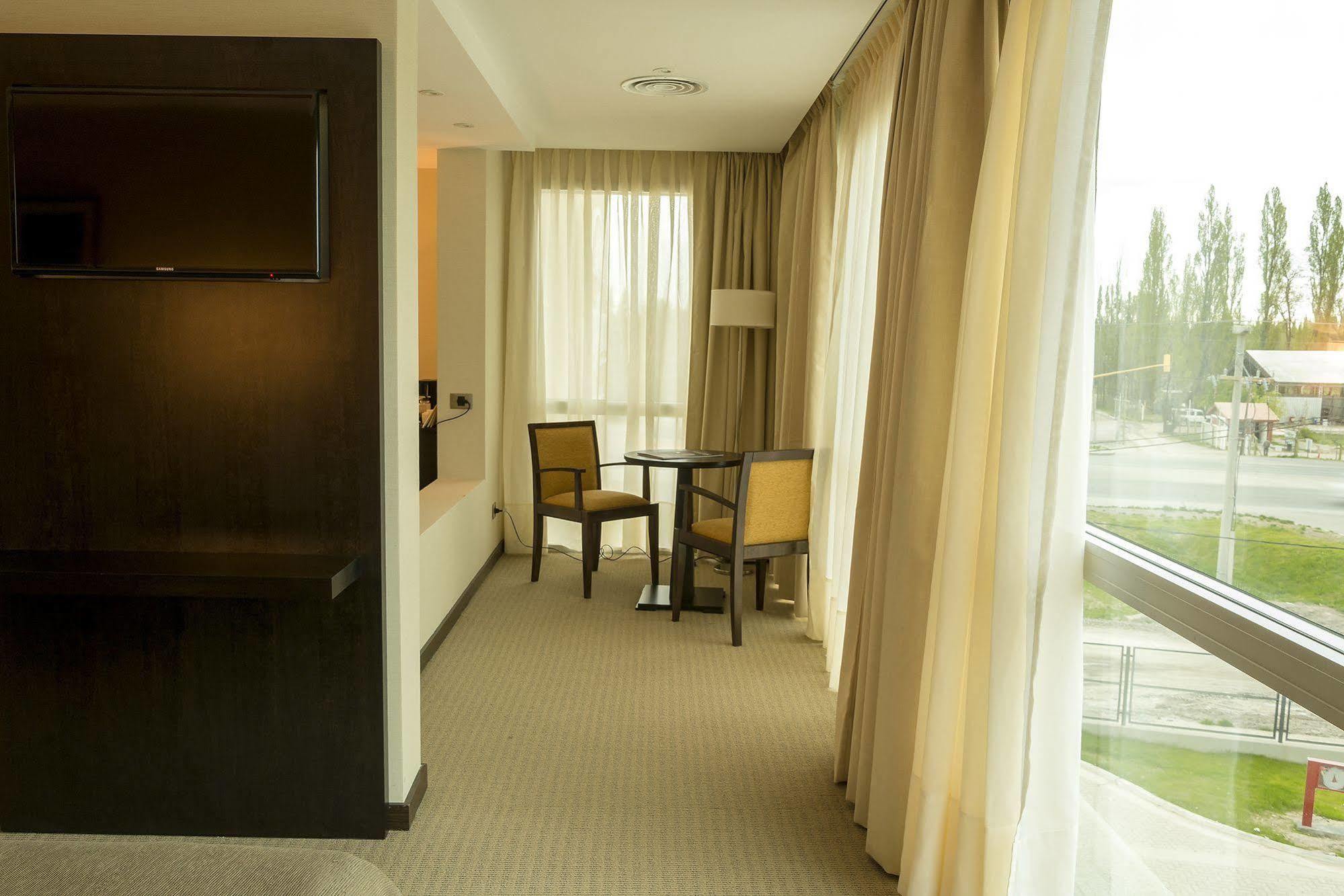 Howard Johnson Neuquén Extérieur photo